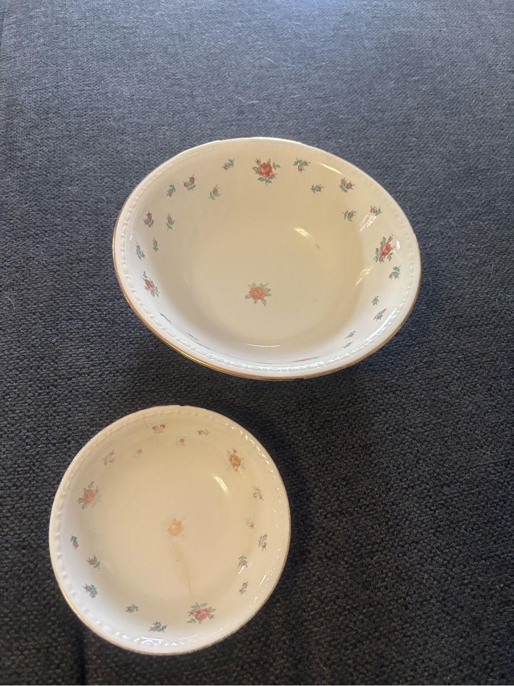 Homer Laughlin "Rambler Rose" Pattern Eggshell Georgian China Serving Bowl Pair